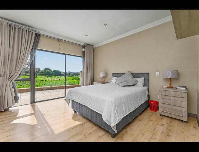 5 BEDROOM FREEHOLD FOR SALE IN BLUE VALLEY GOLF ESTATE